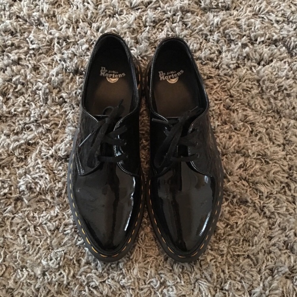 Patent leather black Dr. Martens worn once